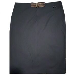 Ralph Lauren Ling a navy blue Skirt with Brown Belt Design on the front.
